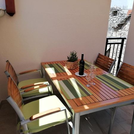 Apartman Bracera Primošten Екстериор снимка