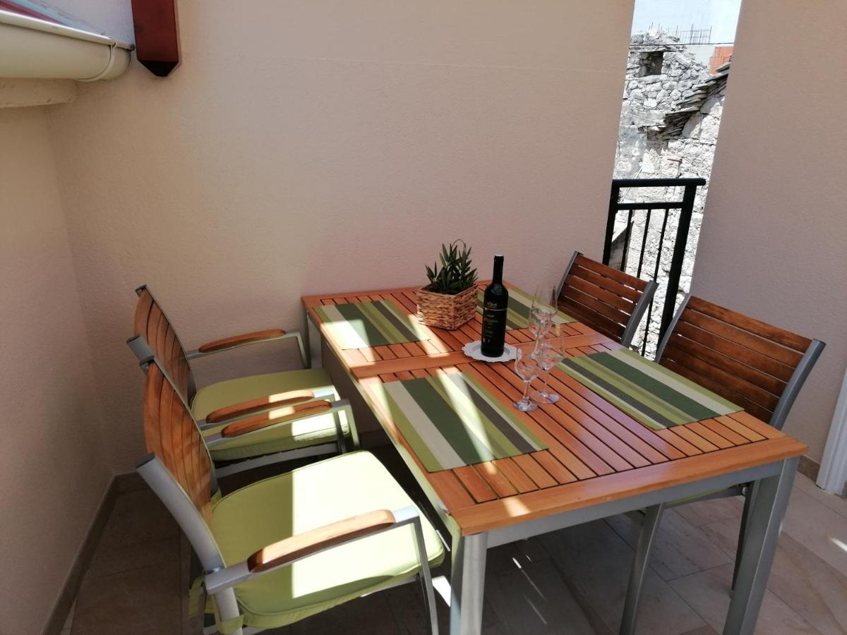 Apartman Bracera Primošten Екстериор снимка