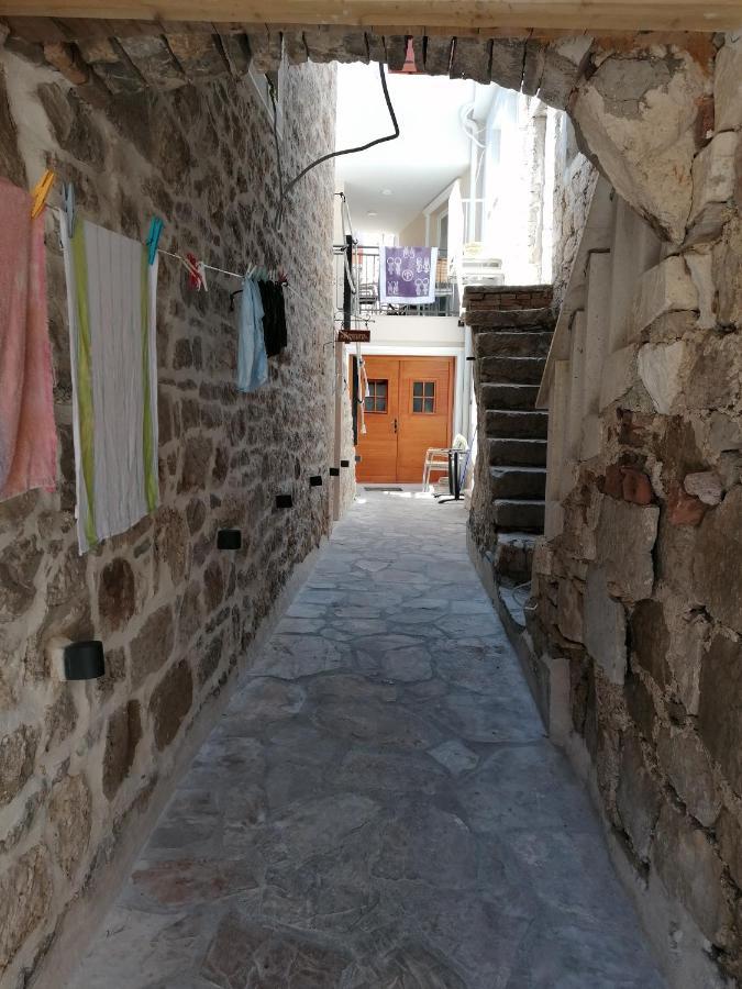 Apartman Bracera Primošten Екстериор снимка